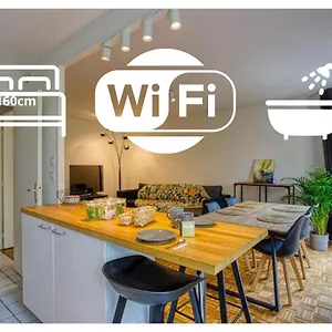  Appartement Part Dieu. Rénové Avec Box Garage
